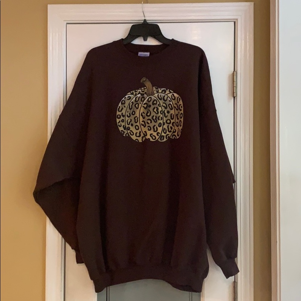 Leopard pumpkin sweatshirt